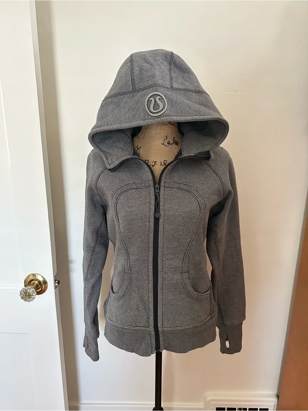 LULULEMON Scuba Hoodie